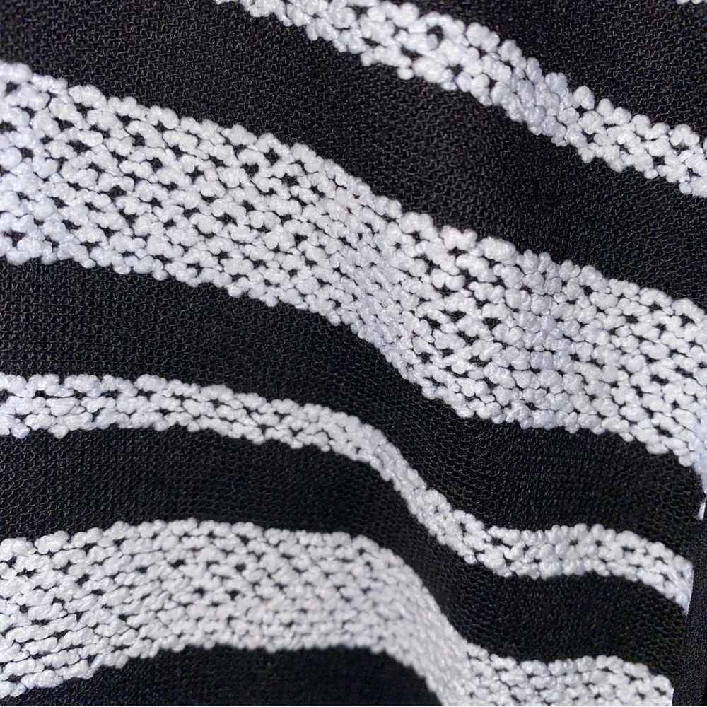 Alfred Dunner Cardigan sweater. Black and white. NEW. SZ 3X - Picture 3 of 6